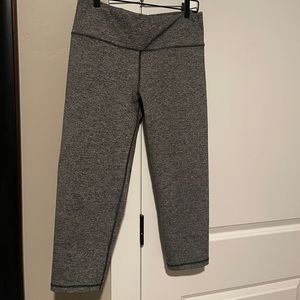 VSX Sport Cropped Heather Gray Leggings